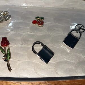 Elegant CC Croc Charm  Set